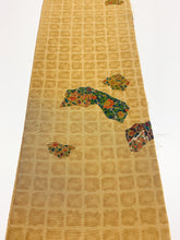 画像をギャラリービューアに読み込む, 破れ色紙に花更紗模様