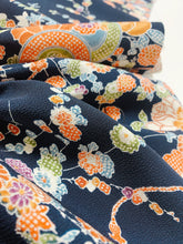 画像をギャラリービューアに読み込む, 鏡裏に草花模様【タックタイプ】