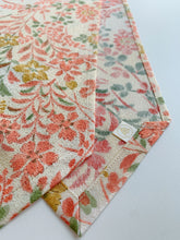 画像をギャラリービューアに読み込む, 総草花模様【長】