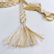 画像をギャラリービューアに読み込む, 変わり笹浪組締め金糸入り