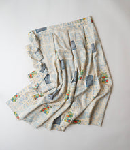 画像をギャラリービューアに読み込む, 変わり格子に四季の花々【タックタイプ】