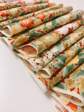 画像をギャラリービューアに読み込む, 総地紋草花模様【タックタイプ】