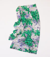 画像をギャラリービューアに読み込む, 枝梅に葉模様【シュッケニ】