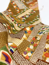 画像をギャラリービューアに読み込む, 短冊に花古典柄総地紋