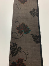 画像をギャラリービューアに読み込む, 蔦の葉模様織り出し本場泥大島紬着物(5マルキ)【シュッケニ】