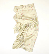 画像をギャラリービューアに読み込む, 鼓に菊・楓模様総地紋【シュッケニ】