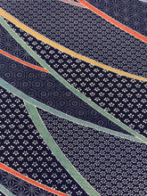 画像をギャラリービューアに読み込む, 花古典柄【M】