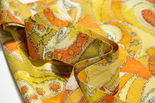 画像をギャラリービューアに読み込む, 抽象模様織り出し手織り紬
