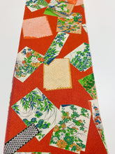 画像をギャラリービューアに読み込む, 色紙に草花模様