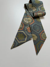 画像をギャラリービューアに読み込む, 花亀甲模様総地紋【短】①