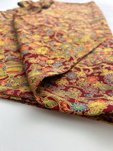 画像をギャラリービューアに読み込む, 和楽器に草花模様