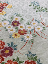 画像をギャラリービューアに読み込む, 総枝葉花地紋に花模様【シュッケニ】