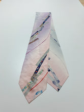 画像をギャラリービューアに読み込む, 組紐に短冊花古典柄模様総地紋