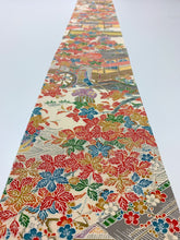 画像をギャラリービューアに読み込む, 屋敷に時代人物風景模様【シュッケニ】