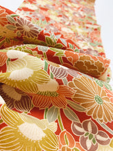 画像をギャラリービューアに読み込む, 草花尽くし模様【シュッケニ】