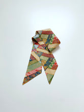 画像をギャラリービューアに読み込む, 流水に毬・草花模様【短】①