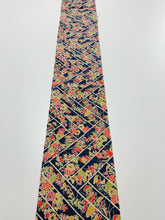 画像をギャラリービューアに読み込む, 変わり桧垣に秋草模様手織り真綿紬【シュッケニ】