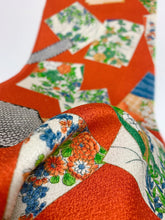 画像をギャラリービューアに読み込む, 色紙に草花模様