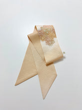 画像をギャラリービューアに読み込む, 入子菱総地紋変わり華紋模様