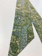 画像をギャラリービューアに読み込む, 華紋に花鳥模様【短より短】