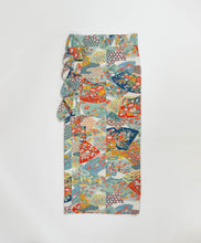 画像をギャラリービューアに読み込む, 地紙に花古典柄模様