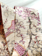 画像をギャラリービューアに読み込む, 枝梅模様総流水地紋【短】