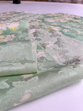 画像をギャラリービューアに読み込む, 【長】総蔦葉地紋に草花模様