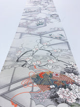 画像をギャラリービューアに読み込む, 御所解模様に扇【シュッケニ】