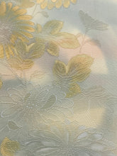 画像をギャラリービューアに読み込む, 菊模様地紋に暈し模様【シュッケニ】