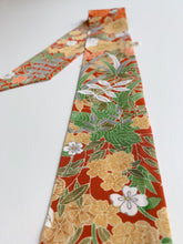 画像をギャラリービューアに読み込む, 草花模様【短】②