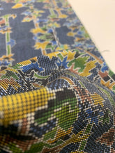 画像をギャラリービューアに読み込む, 枝葉に抽象模様織り出し本場泥大島紬5マルキ【S】