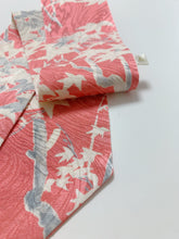 画像をギャラリービューアに読み込む, 流水地紋に枝葉模様