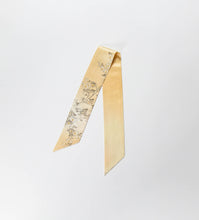 画像をギャラリービューアに読み込む, 流水に草花・花瓶模様総花地紋【短】