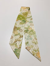 画像をギャラリービューアに読み込む, 古典花鳥模様【短より短】