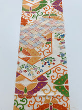 画像をギャラリービューアに読み込む, 総牡丹地紋に向かい蝶に古典模様【シュッケニ】