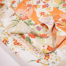 画像をギャラリービューアに読み込む, 流水に草花模様【シュッケニ】