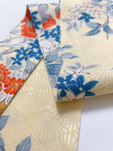 画像をギャラリービューアに読み込む, 草花模様総菱扇地紋