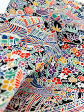 画像をギャラリービューアに読み込む, 花と宝尽くし模様【長】※142㎝