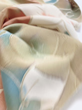 画像をギャラリービューアに読み込む, 抽象水彩大花模様【シュッケニ】