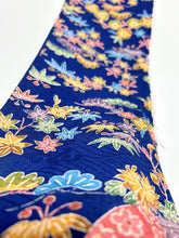 画像をギャラリービューアに読み込む, 扇に草花模様総波地紋【タックタイプ】