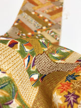 画像をギャラリービューアに読み込む, 短冊に花古典柄総地紋