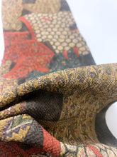 画像をギャラリービューアに読み込む, 縮緬地に誰袖に花古典柄模様【S】