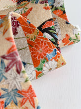 画像をギャラリービューアに読み込む, 色紙に秋草模様【短】②