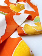 画像をギャラリービューアに読み込む, 【特短】大花の総地紋模様