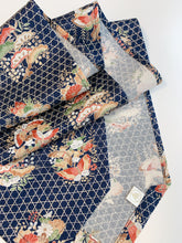 画像をギャラリービューアに読み込む, 籠目に蝶松菊橘模様総地紋【長】