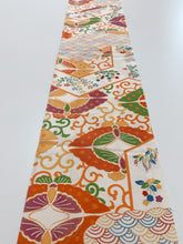 画像をギャラリービューアに読み込む, 総牡丹地紋に向かい蝶に古典模様【シュッケニ】