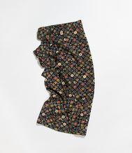 画像をギャラリービューアに読み込む, 松竹梅に古典柄模様