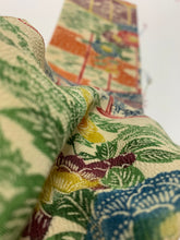 画像をギャラリービューアに読み込む, 几帳に草花模様【L】