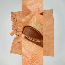 画像をギャラリービューアに読み込む, 草葉模様織り出し暈し模様