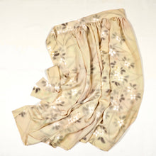 画像をギャラリービューアに読み込む, 総斑点地紋に花模様【ギャザータイプ】